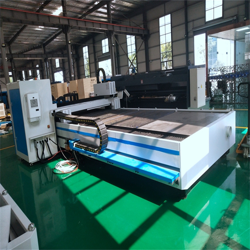 Polad Alüminium Levha üçün 1000w 2000w 3000w 4kw Cnc Fiber Lazer Kesici