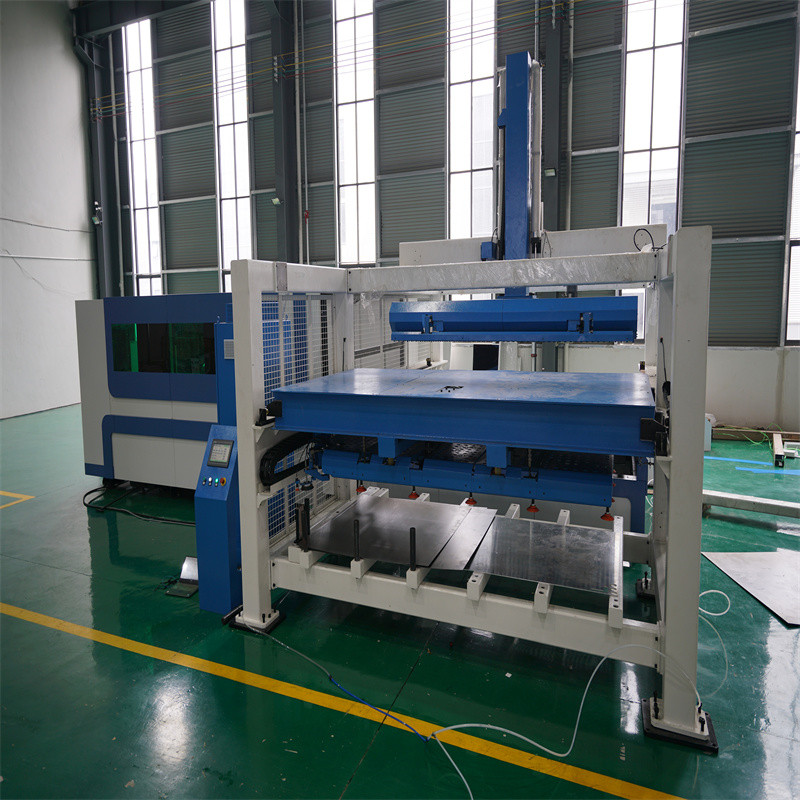 1kw 1.5kw 2kw Fiber lazer kəsmə maşını 3000x1500mm metal təbəqələrin kəsilməsi üçün