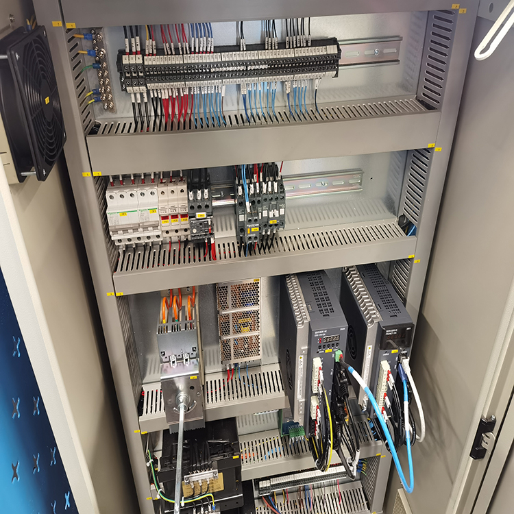 300t/4000 Hydraulic Press Brake Machine 300t/4000 Hidravlik Pres Əyləc Maşını