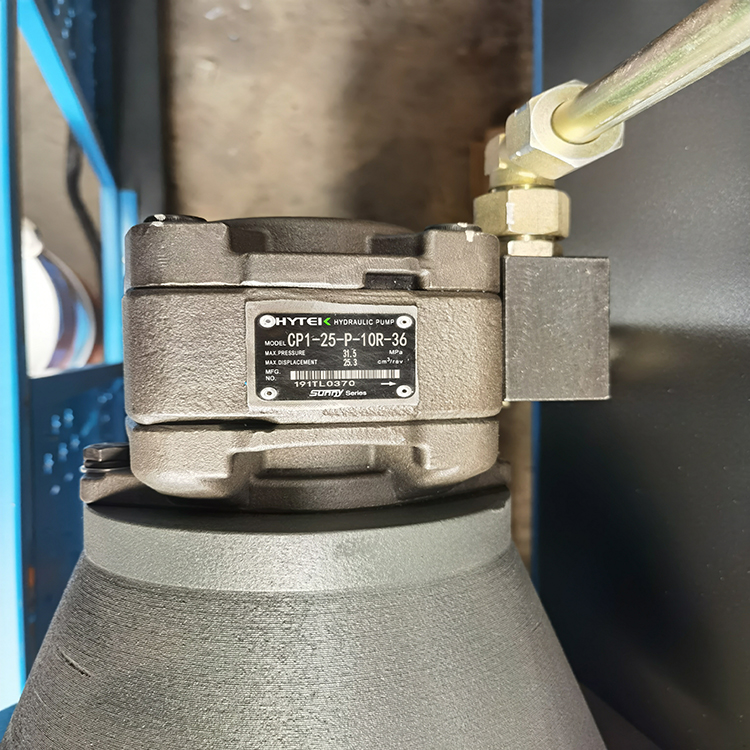 300t/4000 Hydraulic Press Brake Machine 300t/4000 Hidravlik Pres Əyləc Maşını