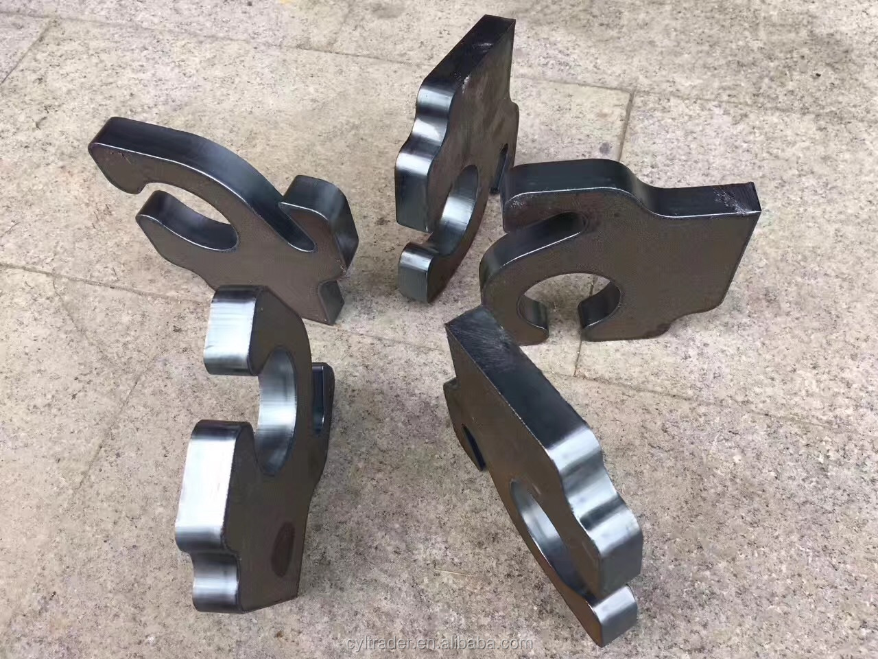 3015 4015 1kw To 6kw Cnc Fiber Laser Cutting Machine Raycus Laser Power 3015 4015 1kw - 6kw Cnc Fiber Lazer Kəsmə Maşın Raycus Lazer Gücü