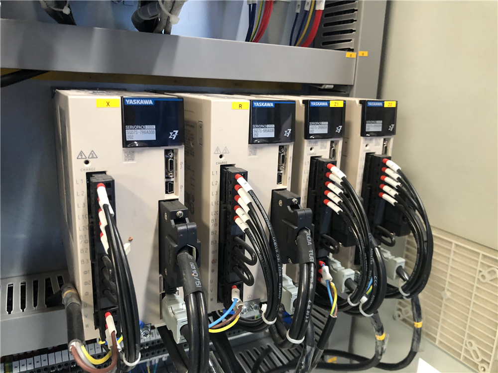 3+1 Axis Cnc Hydraulic Press Brake With Esa System Esa Sistemli 3+1 Oxlu Cnc Hidravlik Pres Əyləc