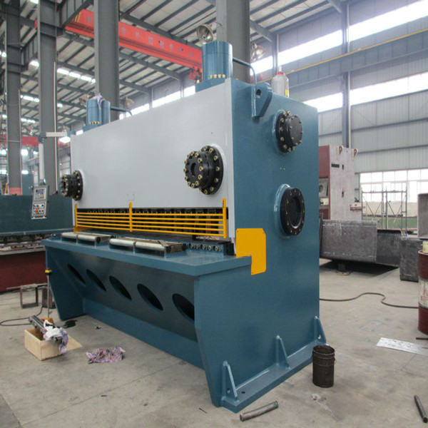 4mmx2500 Hydraulic Shearing Steel Plate Cutting Machinery Steel Plate Shear 4mmx2500 Hidravlik Kəsmə Polad Plitə Kəsmə Maşınları Polad Plaka Kəsmə