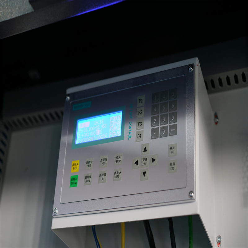 5mm Polad Metal Fiber Lazer Kəsmə Makinası Cnc Levha Plitəsi Qiyməti