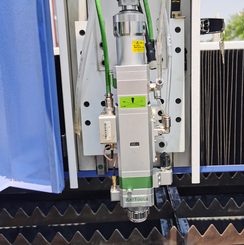 8mm 10mm Carbon Steel Laser Cutter 1530 4020 Cnc Fiber Laser Cutting Machine 8mm 10mm Karbon Polad Lazer Kesici 1530 4020 Cnc Fiber Lazer Kəsmə Maşını