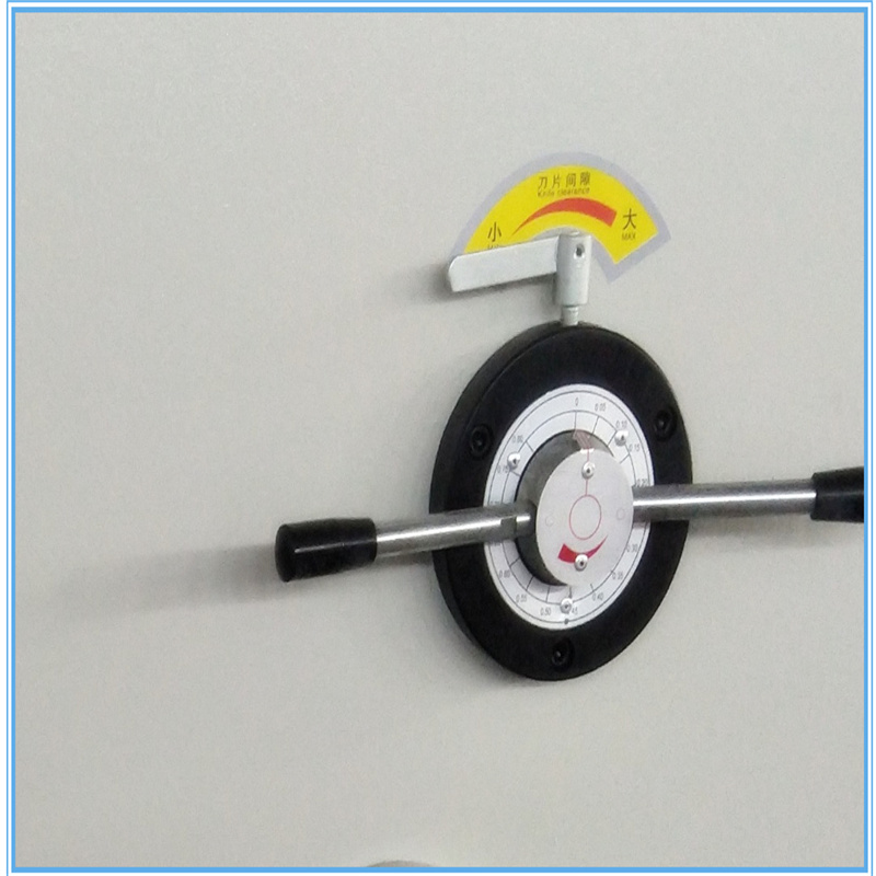 Stabil İş Qc12k 6mm2500mm Hidravlik Kəsmə Maşını Aşağı Qiymətlə