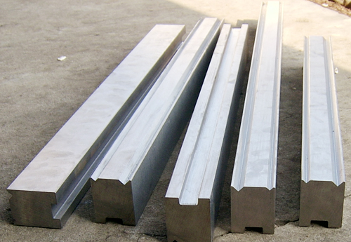 Full Automatic High Power Sheet Bending Machine And Cnc Press Brake Machine Tam Avtomatik Yüksək Güclü Vərəq Bükmə Maşını və Cnc Pres Əyləc Maşını