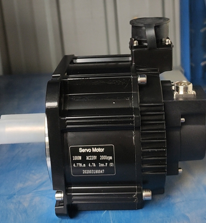 High Precision Fiber Laser Cutting Metal Stainless Steel Carbon 2000w Yüksək Həssas Fiber Lazer Kəsmə Metal Paslanmayan Polad Karbon 2000w