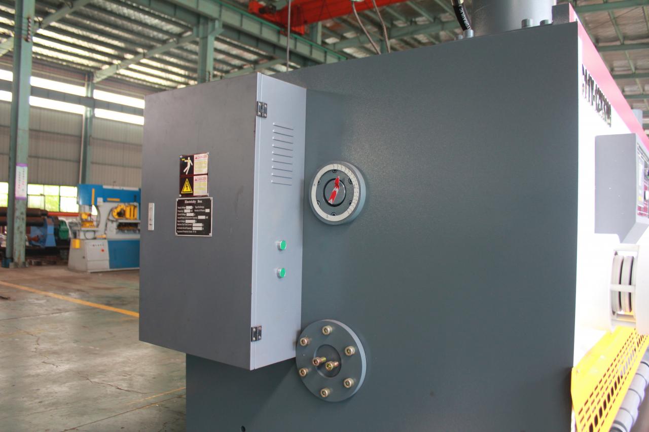 Qc11y Metal Plate Hydraulic Guillotine Shearing Machine For Sale Qc11y Metal Plaka Hidravlik Giyotin Kırma Maşını Satılır