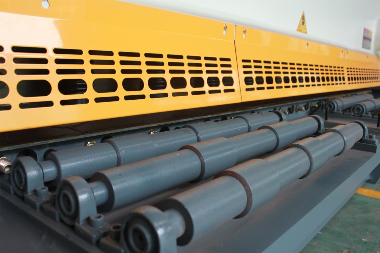 Qc11y Metal Plate Hydraulic Guillotine Shearing Machine For Sale Qc11y Metal Plaka Hidravlik Giyotin Kırma Maşını Satılır