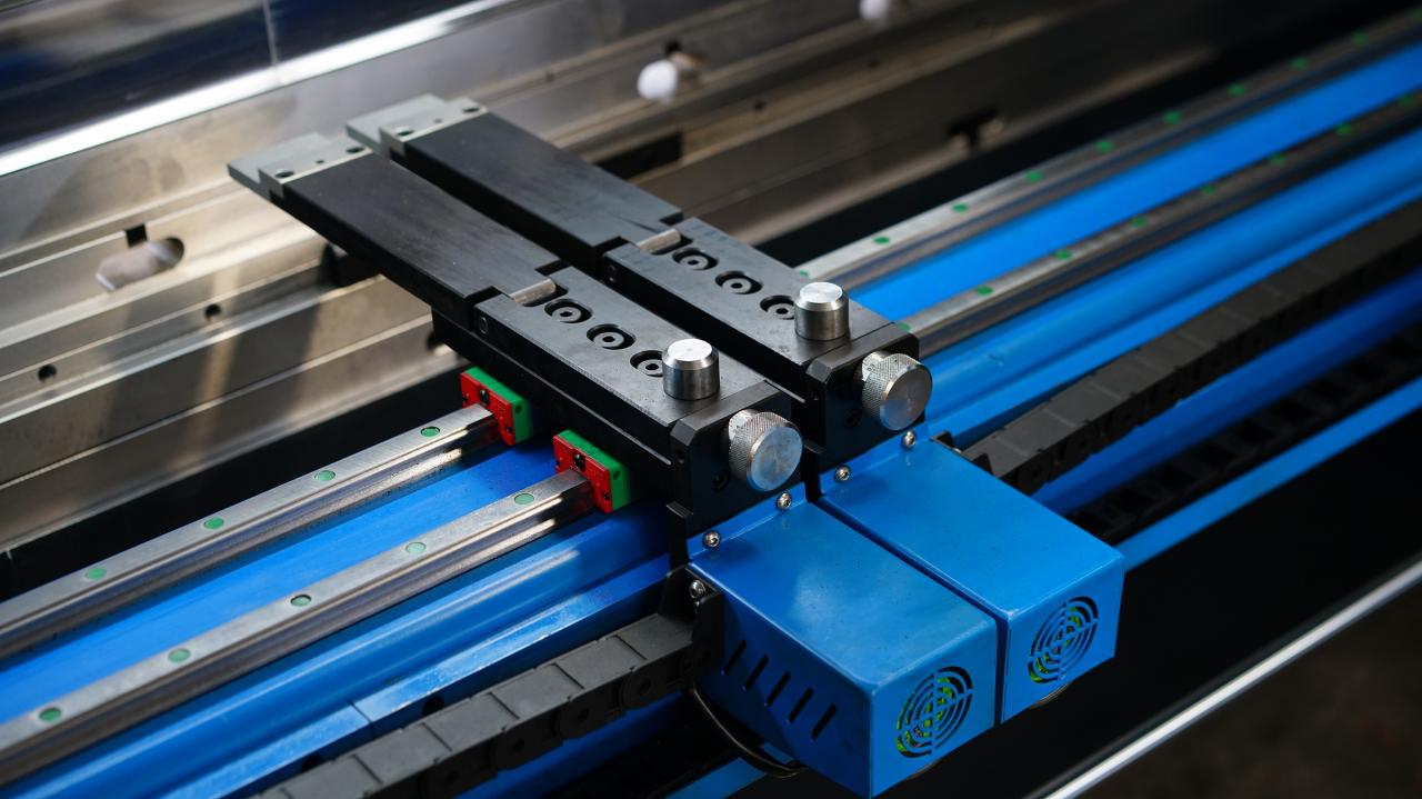 Wc67k-400T Cnc Plc Manual Vərəq Bükmə Maşın Hidravlik Nc Pres Əyləc Maşını