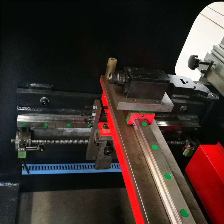 Wc67y-160 4000 Hydraulic Press Brake Cnc Metal Bending Machine For 4000mm Width Steel Wc67y-160 4000 mm Eni Polad üçün Hidravlik Pres Əyləc Cnc Metal Bükmə Maşın